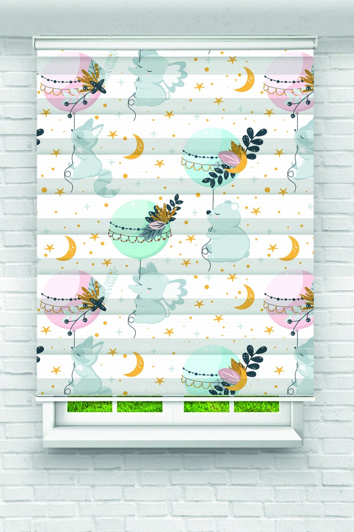 Ay ve Bulut Üzerinde Uyuyan Kuş Desenli Zebra Perde - YZN-1170